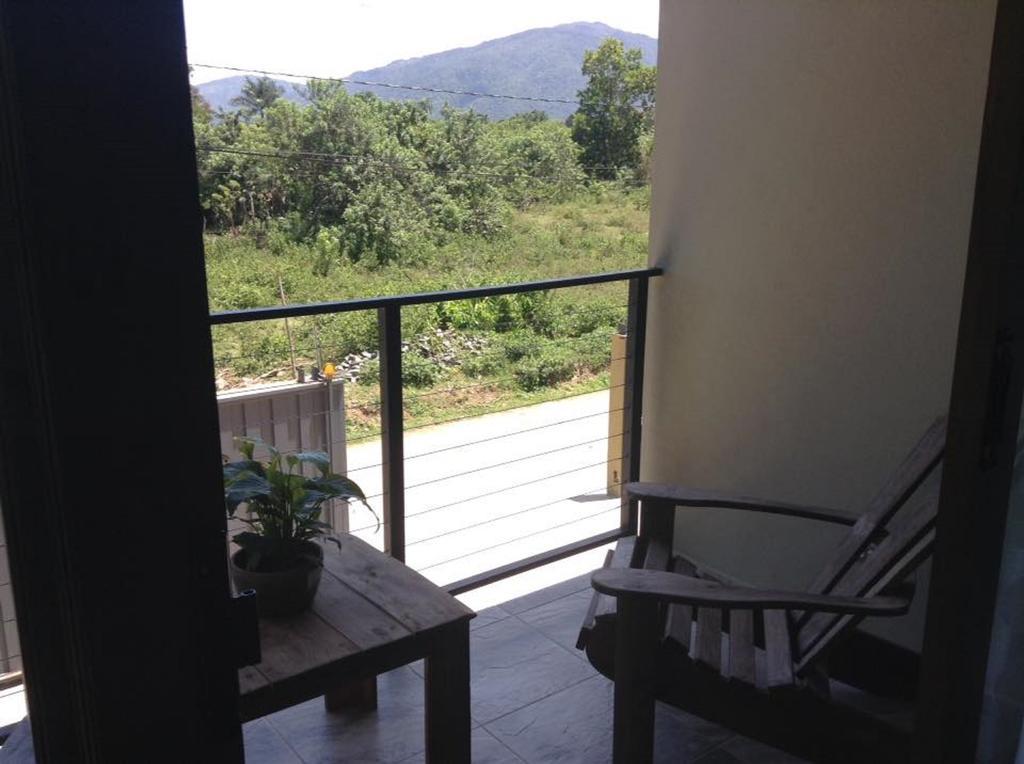 Jarabacoa Mountain Hostel Exterior photo